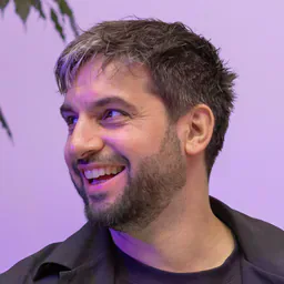 Emmanuel Bernard, expert en automatisation et agents IA à Lausanne
